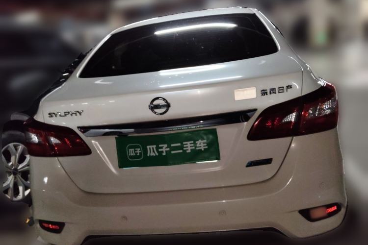 Used Nissan Sylphy 2016 1.6 XL CVT Deluxe Edition Exterior 4