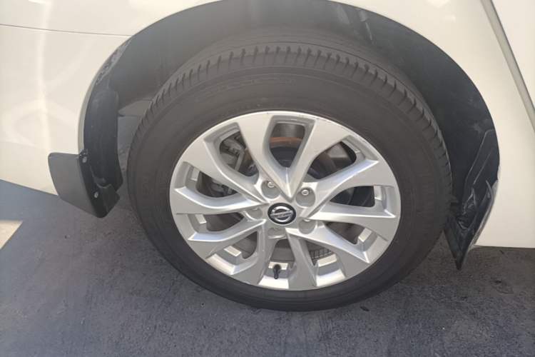 Used Nissan Sylphy 2016 1.6XV CVT Smart Enjoyment Version Exterior 5