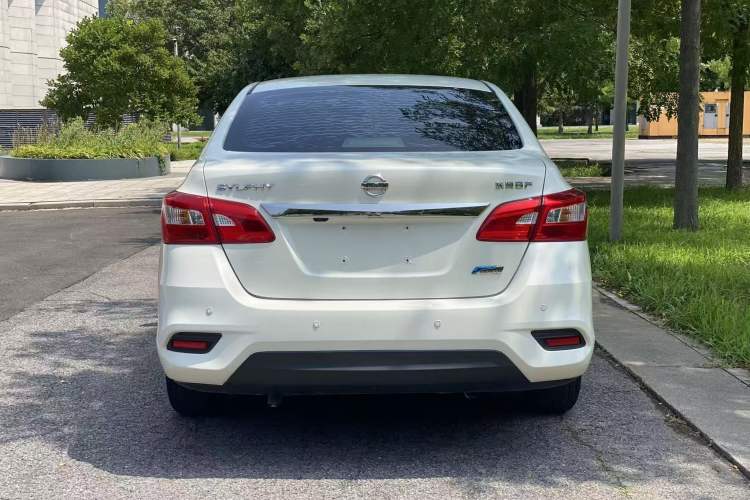 Used Nissan Sylphy 2016 1.6 XL CVT Deluxe Edition Exterior 5