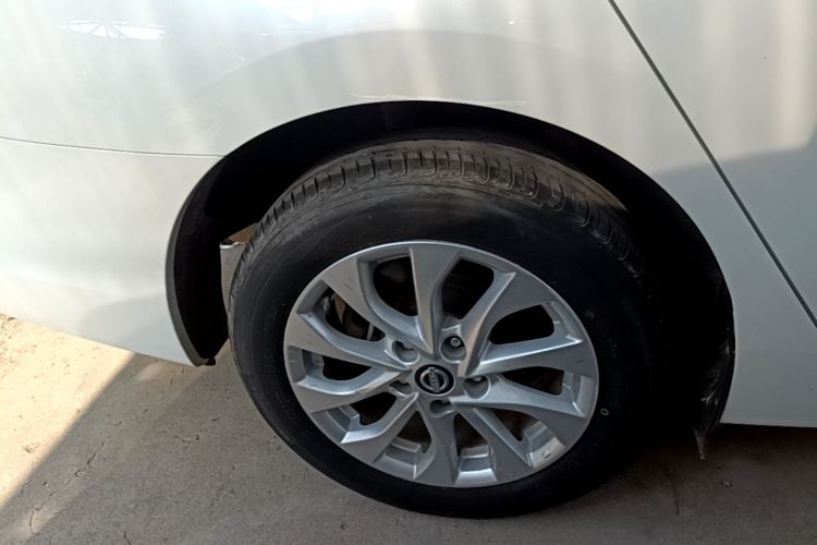 Used Nissan Sylphy 2016 1.6 XL CVT Deluxe Edition Exterior 5