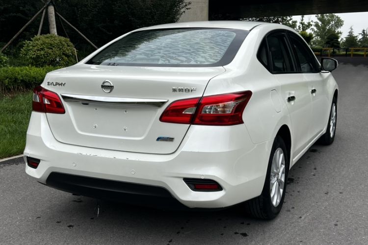 Used Nissan Sylphy 2016 1.6XV CVT Smart Enjoyment Version Exterior 5
