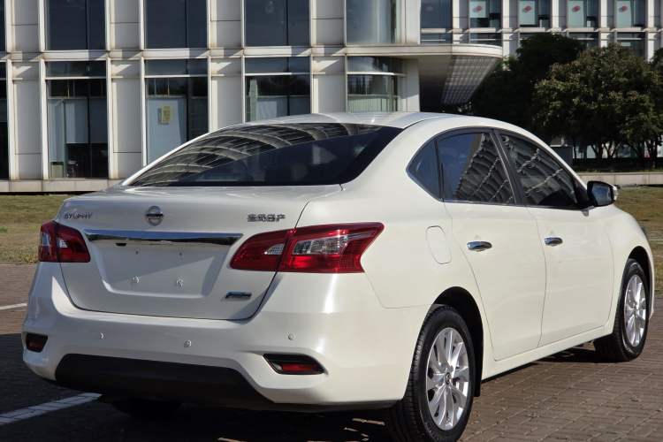 Used Nissan Sylphy 2016 1.6XV CVT Smart Enjoyment Version Exterior 5