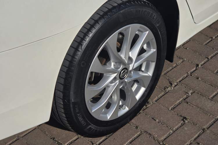 Used Nissan Sylphy 2016 1.6XV CVT Smart Enjoyment Version Exterior 7