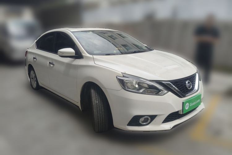 Used Nissan Sylphy 2016 1.6 XL CVT Deluxe Edition Front Right 45 Deg
