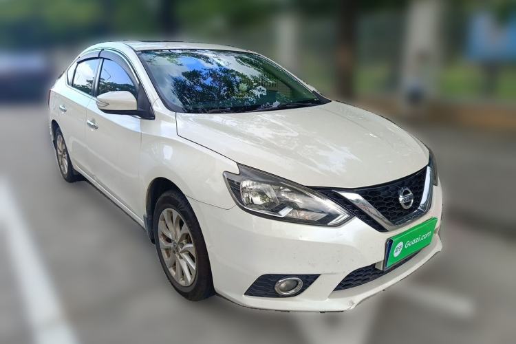 Used Nissan Sylphy 2016 1.6XV CVT Smart Enjoyment Version Front Right 45 Deg