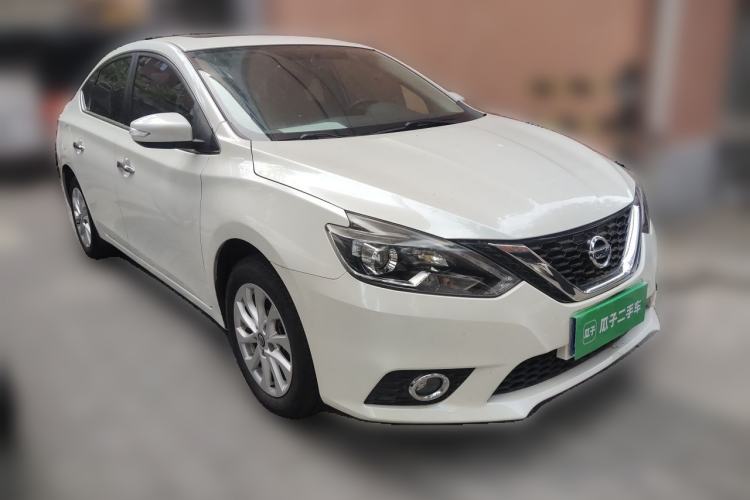 Used Nissan Sylphy 2016 1.6XV CVT Smart Enjoyment Version Front Right 45 Deg