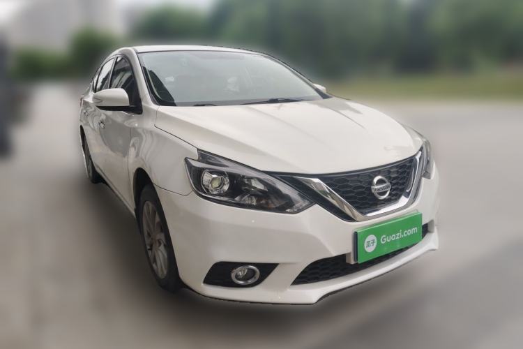 Used Nissan Sylphy 2016 1.6 XL CVT Deluxe Edition Front Right 45 Deg