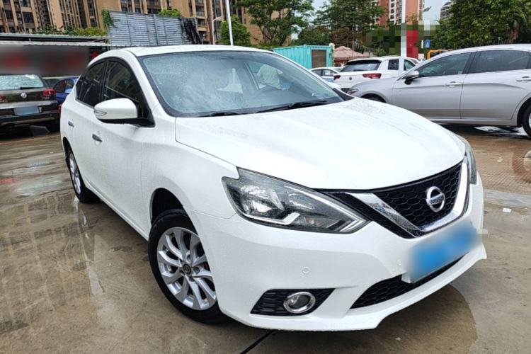 Used Nissan Sylphy 2016 1.6 XL CVT Deluxe Edition Front Right 45 Deg
