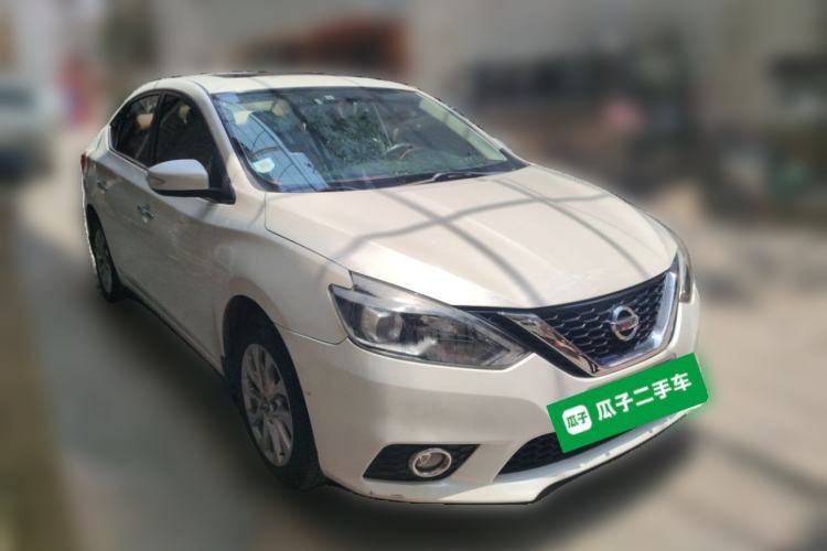 Used Nissan Sylphy 2016 1.6XV CVT Smart Enjoyment Version Front Right 45 Deg
