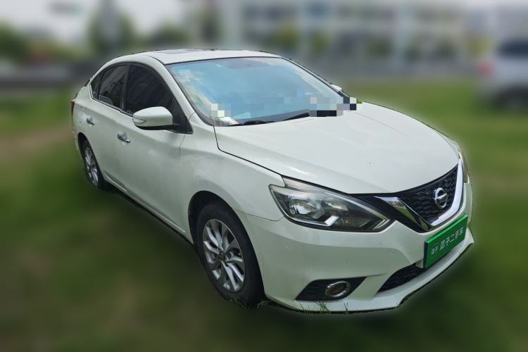 Used Nissan Sylphy 2016 1.6 XL CVT Luxury Edition Front Right 45 Deg