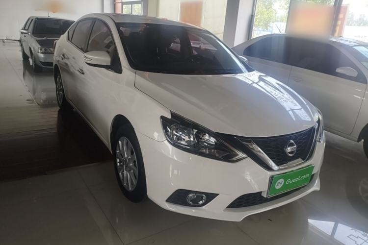 Used Nissan Sylphy 2016 1.6 XL Manual Luxury Edition Front Right 45 Deg