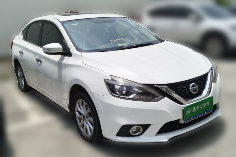 Used Nissan Sylphy 2016 1.6 XL CVT Deluxe Edition Front Right 45 Deg