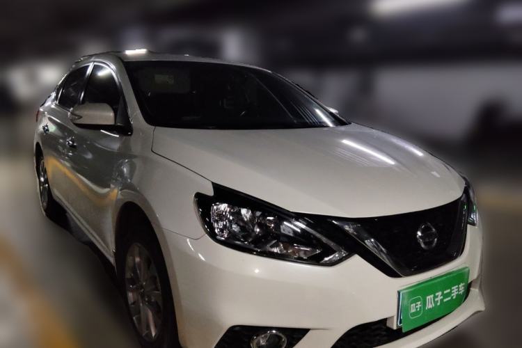 Used Nissan Sylphy 2016 1.6 XL CVT Luxury Edition Front Right 45 Deg
