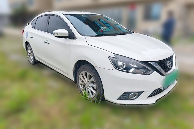 Used Nissan Sylphy 2016 1.6 XL CVT Deluxe Edition Front Right 45 Deg