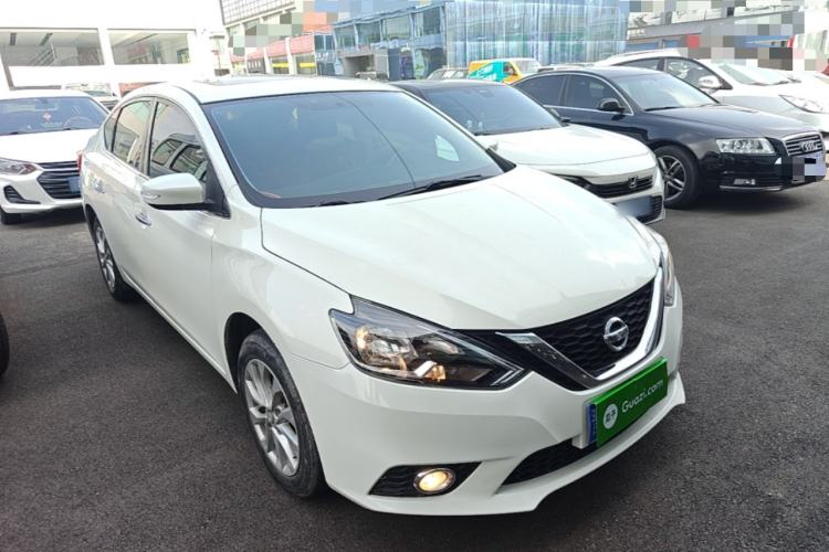 Used Nissan Sylphy 2016 1.6 XL CVT Deluxe Edition Front Right 45 Deg