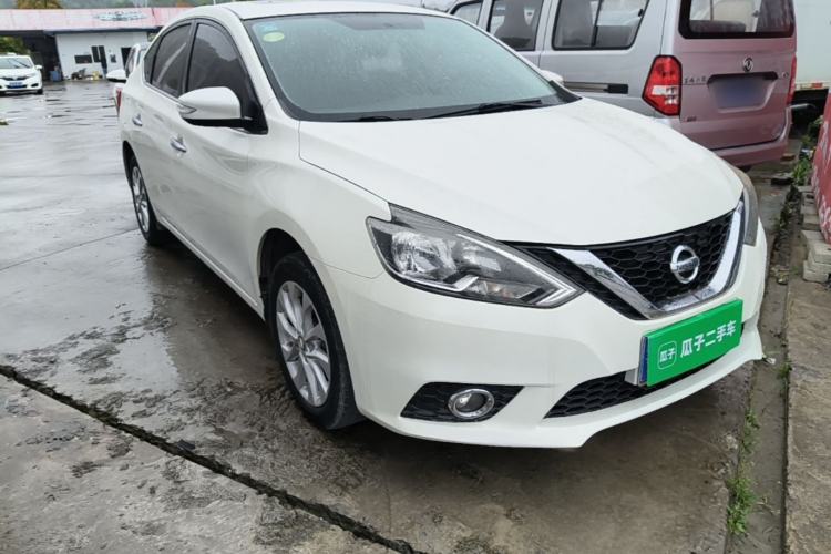 Used Nissan Sylphy 2016 1.6 XL CVT Deluxe Edition Front Right 45 Deg