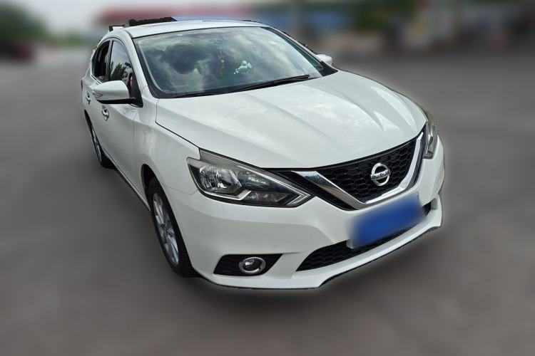 Used Nissan Sylphy 2016 1.6 XL CVT Deluxe Edition Front Right 45 Deg