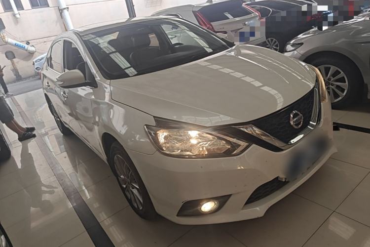 Used Nissan Sylphy 2016 1.6 XL CVT Luxury Edition Front Right 45 Deg