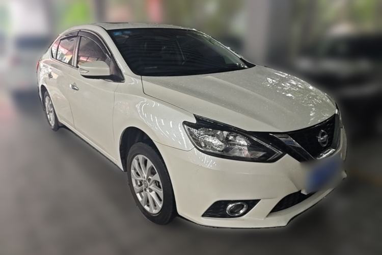 Used Nissan Sylphy 2016 1.6 XL Manual Luxury Edition Front Right 45 Deg