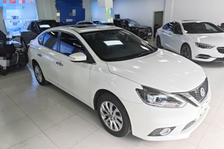 Used Nissan Sylphy 2016 1.6XV CVT Smart Enjoyment Version Front Right 45 Deg