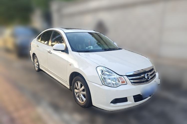 Used Nissan Sylphy 2016 Classic 1.6XE Automatic Leading Edition Front Right 45 Deg
