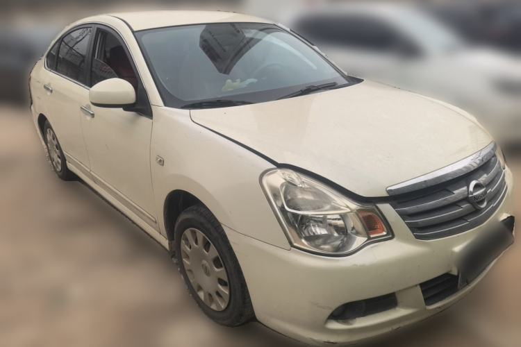 Used Nissan Sylphy 2016 Classic 1.6XE Manual Comfort Edition Front Right 45 Deg