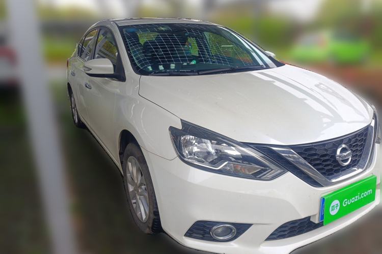 Used Nissan Sylphy 2016 1.6 XL CVT Deluxe Edition Front Right 45 Deg