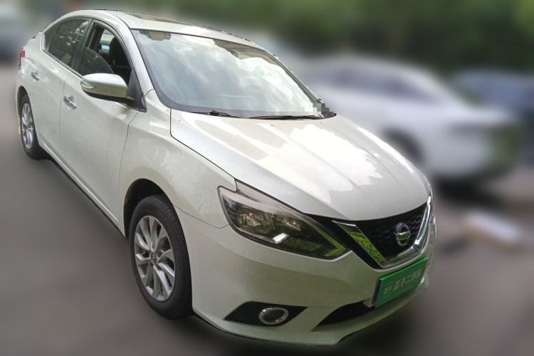Used Nissan Sylphy 2016 1.6 XL CVT Luxury Edition Front Right 45 Deg