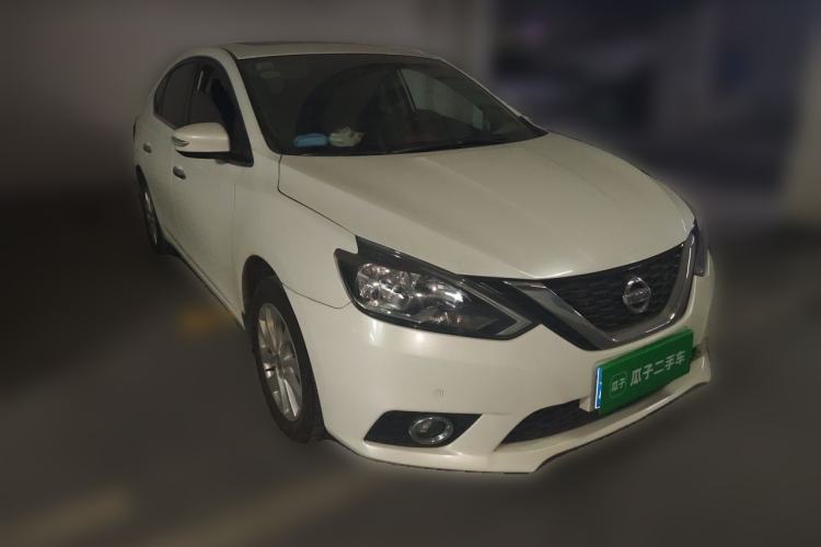 Used Nissan Sylphy 2016 1.6 XL CVT Luxury Edition Front Right 45 Deg