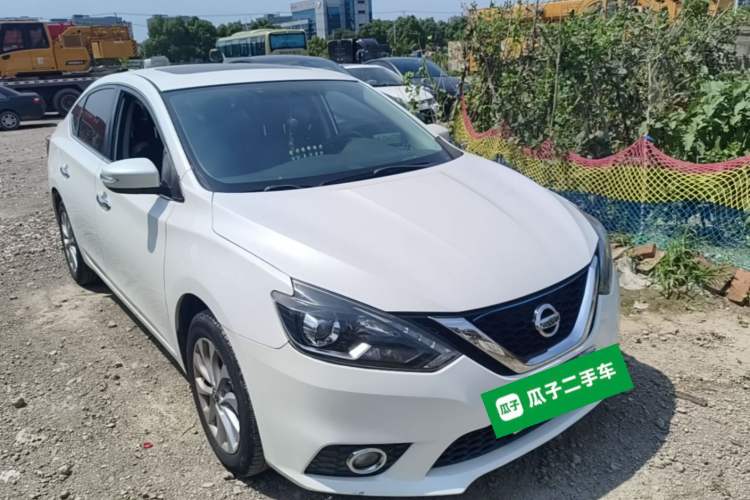 Used Nissan Sylphy 2016 1.6 XL CVT Deluxe Edition Front Right 45 Deg