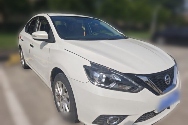 Used Nissan Sylphy 2016 1.6XV CVT Smart Enjoyment Version Front Right 45 Deg