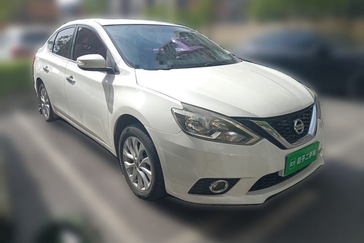 Used Nissan Sylphy 2016 1.6 XL CVT Deluxe Edition Front Right 45 Deg