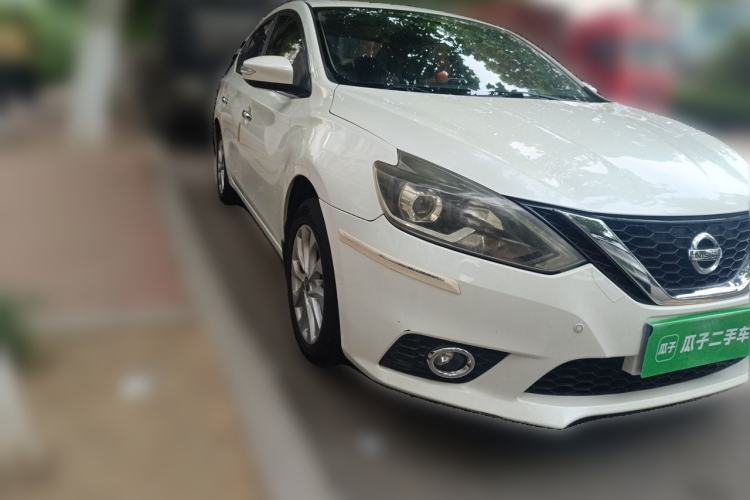 Used Nissan Sylphy 2016 1.6 XL CVT Deluxe Edition Front Right 45 Deg