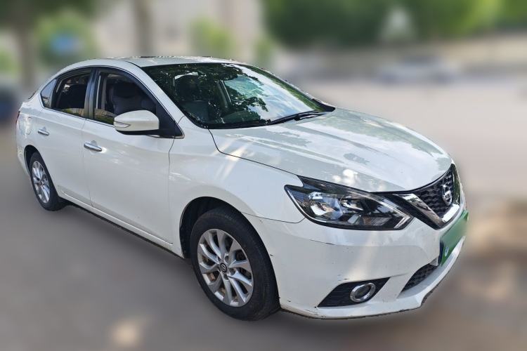 Used Nissan Sylphy 2016 1.6 XL CVT Luxury Edition Front Right 45 Deg