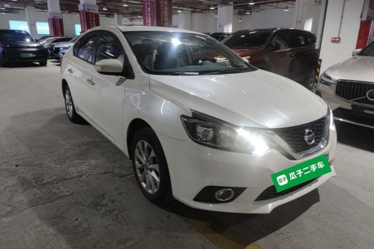 Used Nissan Sylphy 2016 1.6XV CVT Smart Enjoyment Version Front Right 45 Deg