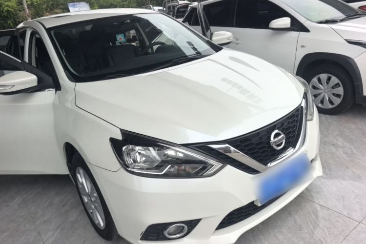 Used Nissan Sylphy 2016 1.6 XL CVT Luxury Edition Front Right 45 Deg