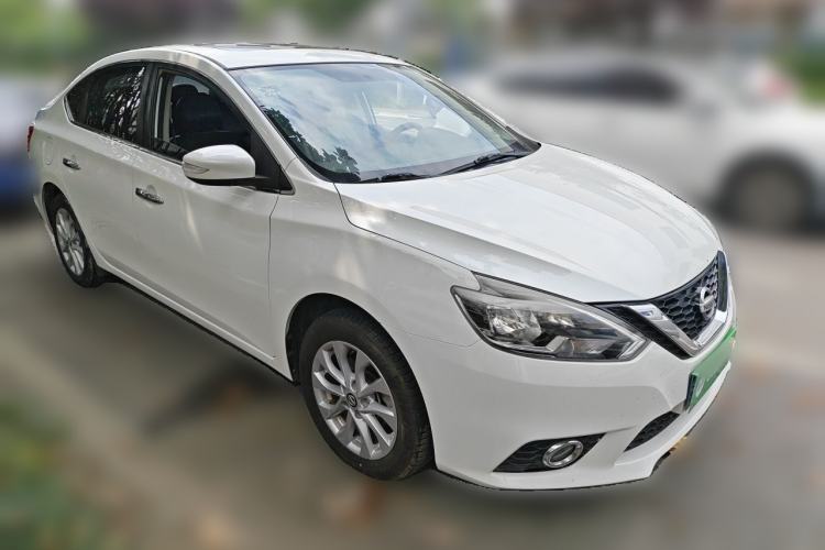 Used Nissan Sylphy 2016 1.6 XL CVT Luxury Edition Front Right 45 Deg