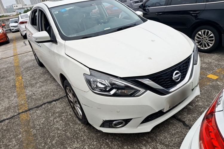Used Nissan Sylphy 2016 1.6 XL CVT Luxury Edition Front Right 45 Deg