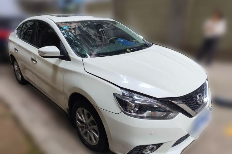 Used Nissan Sylphy 2016 1.6XV CVT Smart Enjoyment Version Front Right 45 Deg
