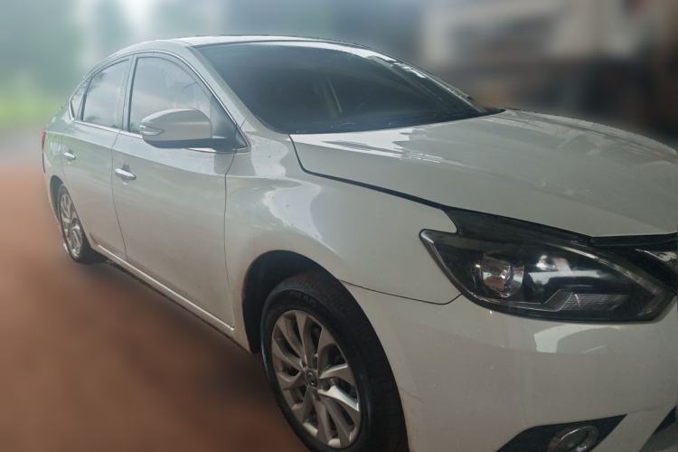 Used Nissan Sylphy 2016 1.6 XL CVT Luxury Edition Front Right 45 Deg
