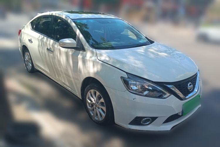 Used Nissan Sylphy 2016 1.6 XL CVT Deluxe Edition Front Right 45 Deg