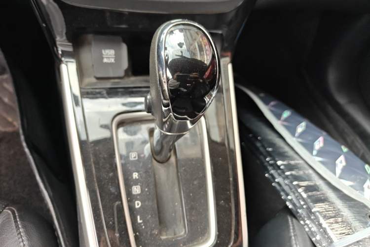 Used Nissan Sylphy 2016 1.6 XL CVT Deluxe Edition Gear Lever