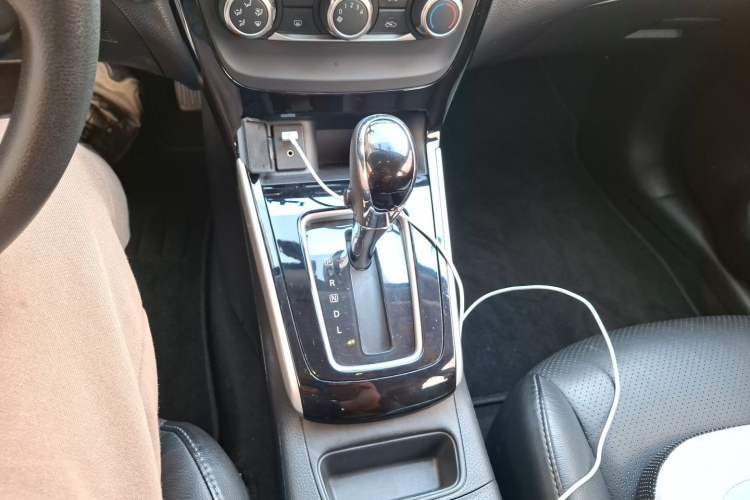 Used Nissan Sylphy 2016 1.6XV CVT Smart Enjoyment Version Gear Lever