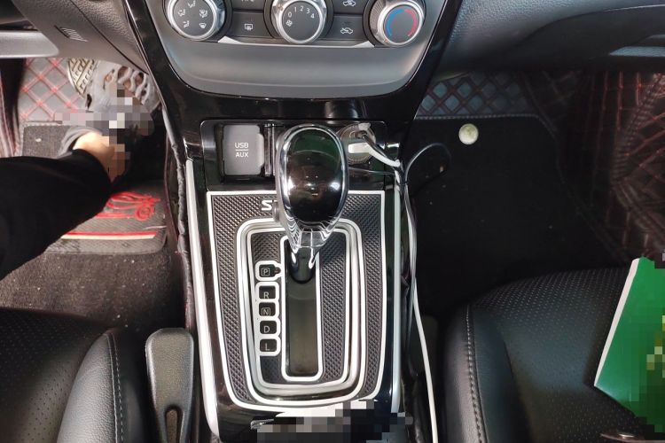 Used Nissan Sylphy 2016 1.6XV CVT Smart Enjoyment Version Gear Lever