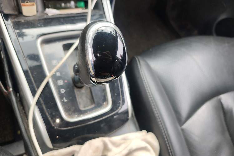 Used Nissan Sylphy 2016 1.6 XL CVT Luxury Edition Gear Lever