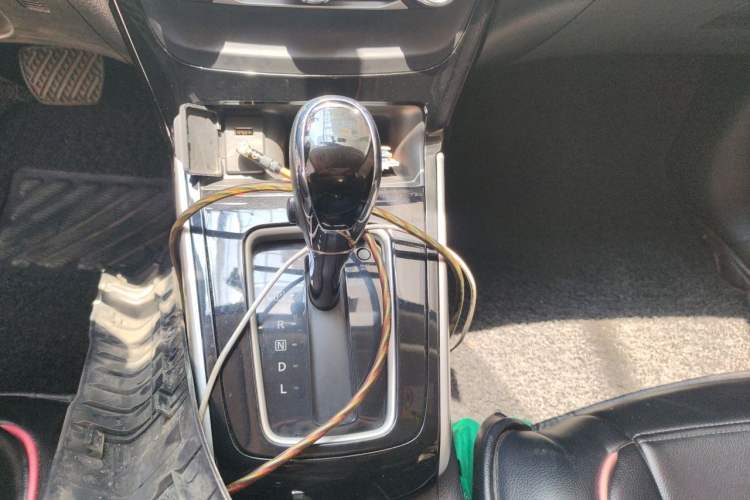 Used Nissan Sylphy 2016 1.6XV CVT Smart Enjoyment Version Gear Lever