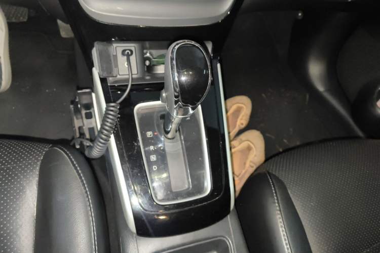 Used Nissan Sylphy 2016 1.6XV CVT Smart Enjoyment Version Gear Lever