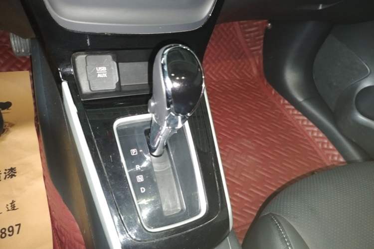 Used Nissan Sylphy 2016 1.6XV CVT Smart Enjoyment Version Gear Lever