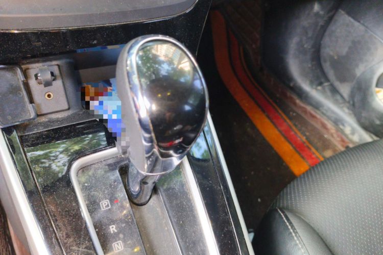 Used Nissan Sylphy 2016 1.6XV CVT Smart Enjoyment Version Gear Lever