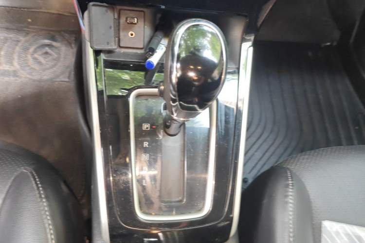 Used Nissan Sylphy 2016 1.6XV CVT Smart Enjoyment Version Gear Lever